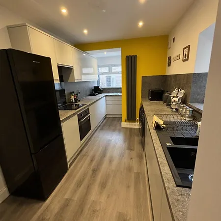 Ensuite Serviced Close To Bae * Barrow-in-Furness